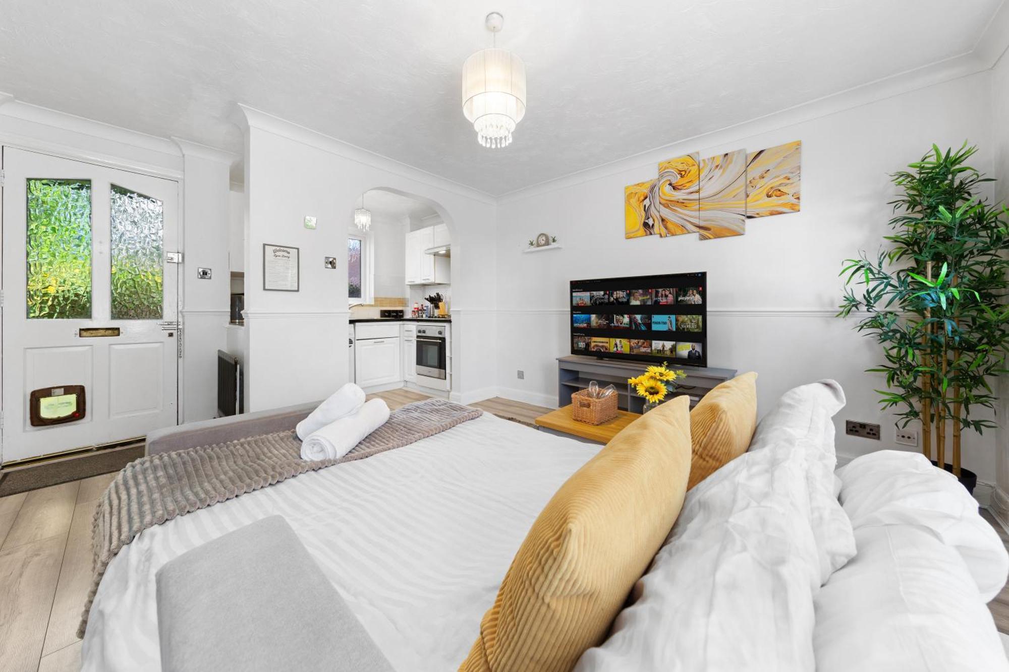 Watford Cozy Full Home - Perfect For Harry Potter Studios! エクステリア 写真